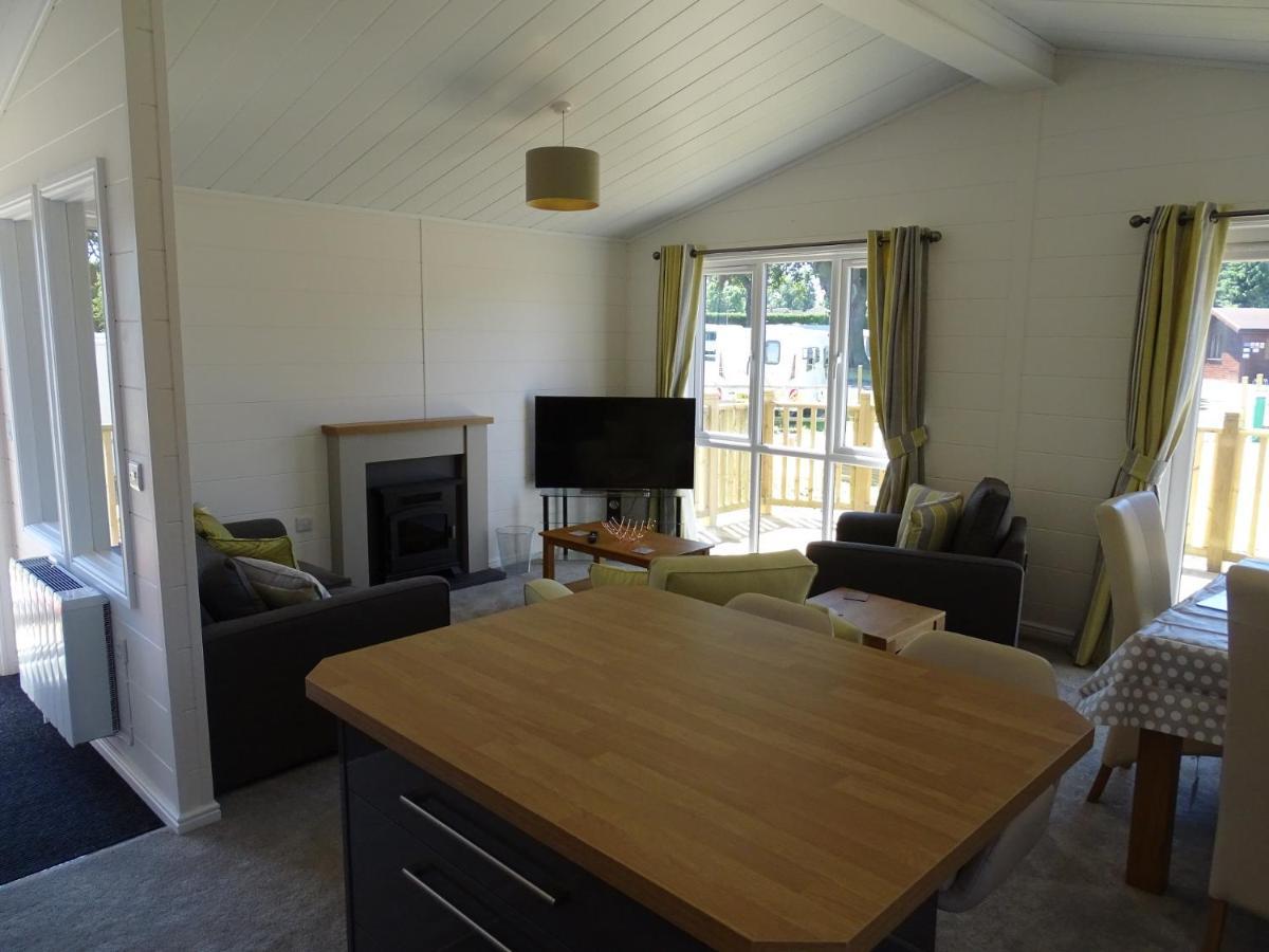King'S Lynn Caravan & Camping Park Exterior photo
